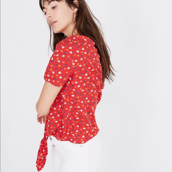 Novel Tie-Front Top in Prairie Posies - Picture 4 of 4